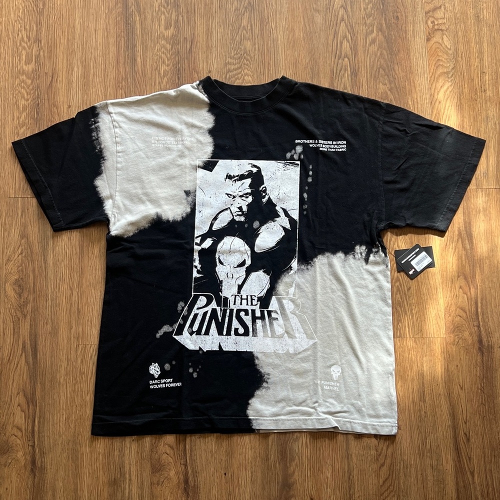 Darc Sport Marvel Hero Elite Series Punisher Graphic T-Shirt Black Acid Wash